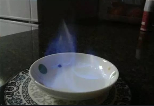飞天茅台酒多少一瓶,250克飞天茅台酒价格多少