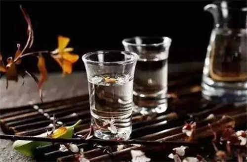 精将英雄酒价格表,精英酒会