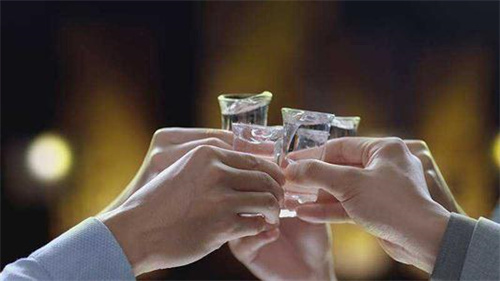 北京茅台酒价格「北京年茅台酒多少钱」