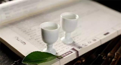 5年赖永初酒价格_赖茅酱香型53度白酒什么价格