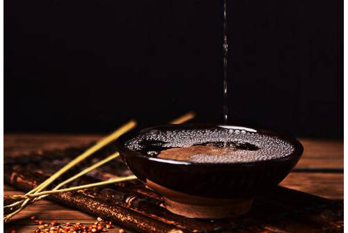 52度老窖世家壹伯酒
