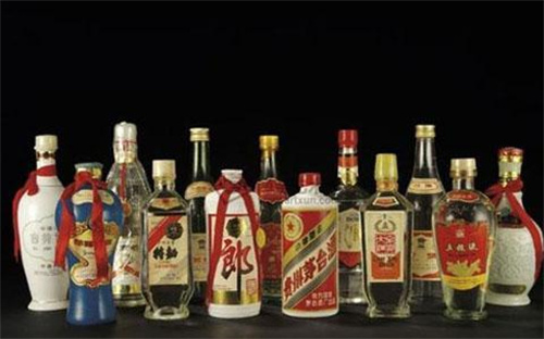 西凤酒出口版白标和93版有啥区别,出口白西凤酒价格表