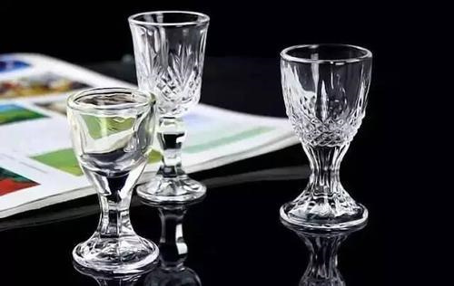 为什么有的酒扫不出来价格?(探秘酒类电商的价格步骤)