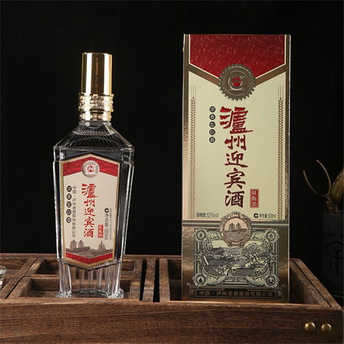 52度泸州老窖泸州迎宾酒浓香型白酒500ml价格及图片