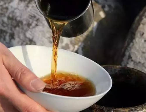 探索黄酒的营养成分和功效特点