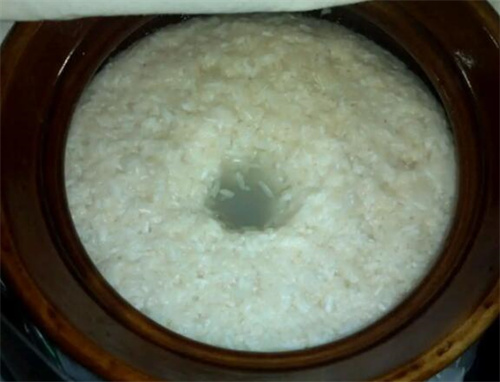好万年板材是不是品牌(浙江好万年酒业有限公司)