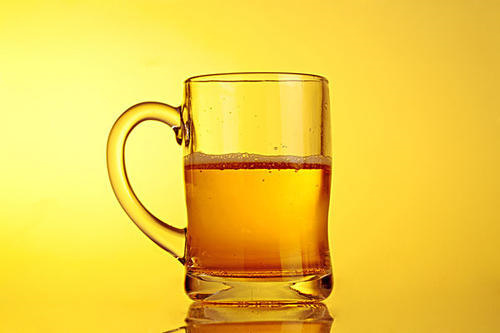 内蒙古有土豪金啤酒的吗（探索内蒙古啤酒文化）