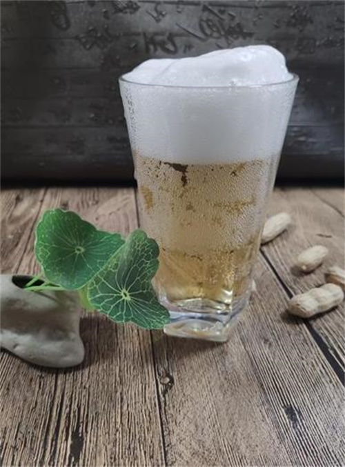 青岛青奥啤酒怎么样(品尝青岛青奥啤酒的口感和特点)