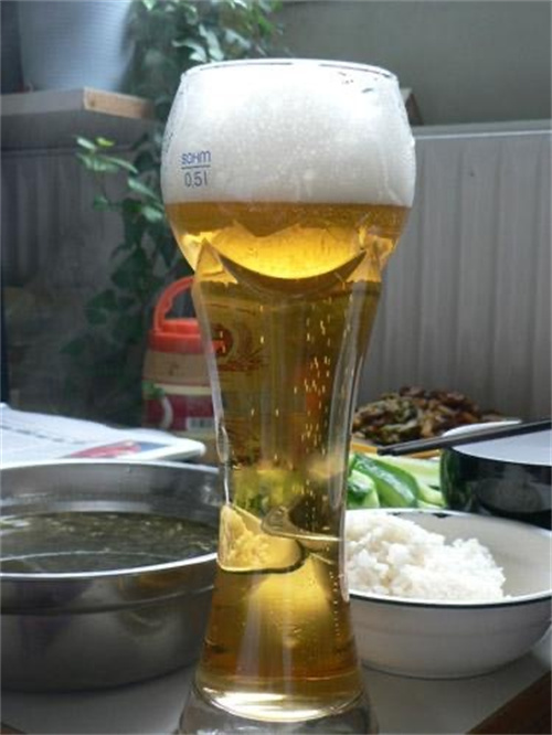 罐装啤酒有哪些类型(啤酒罐装包装形式的分类介绍)