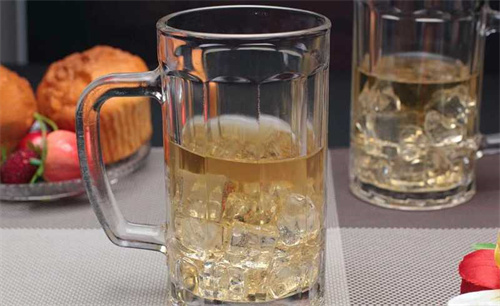 巴黎一杯啤酒多少钱