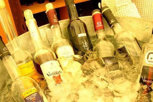 洛阳上皇酒业广告「洛阳上皇酒52度多少钱」